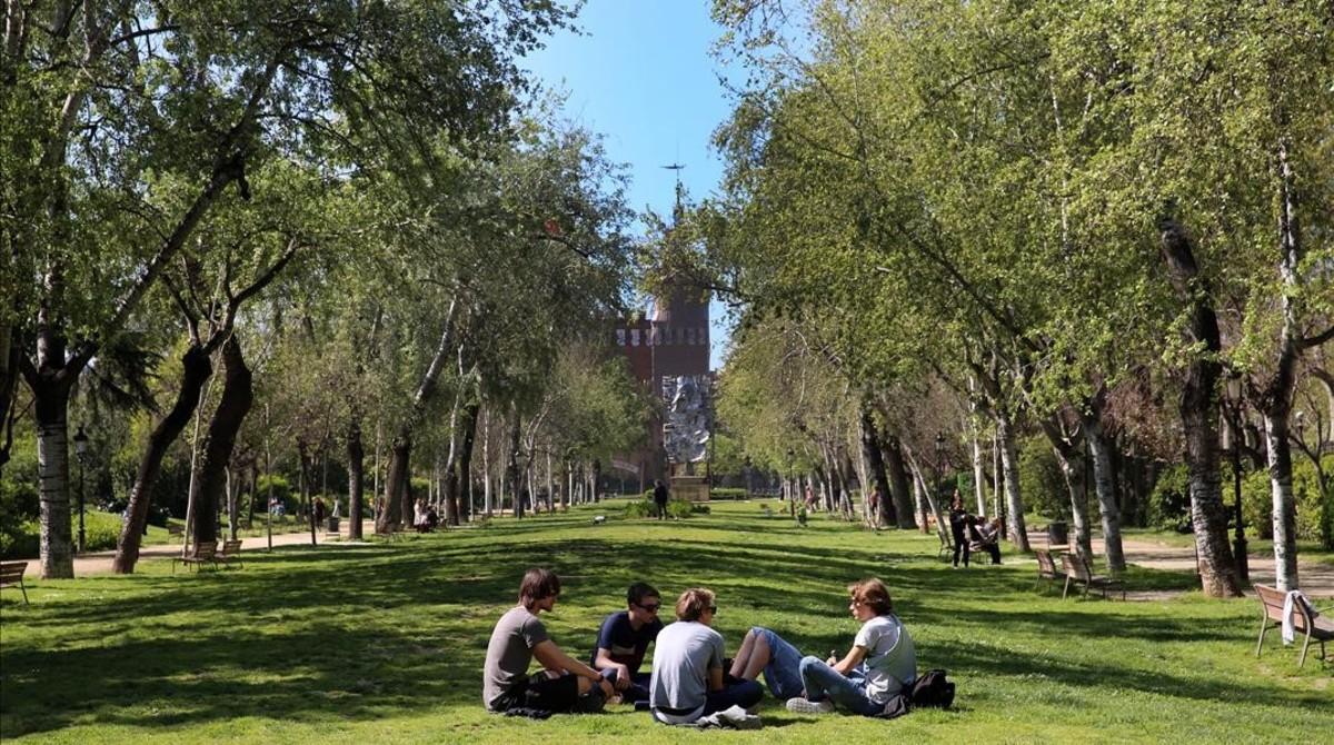 zentauroepp37926525 barcelona 04 04 2017 otros  reportaje del parque de la ciuta170420114259