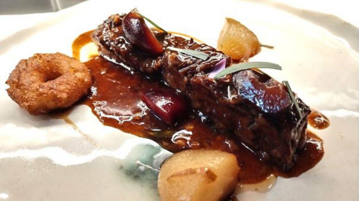 Geschmortes Rindfleisch mit Früchten.   | FOTO: ZENDER