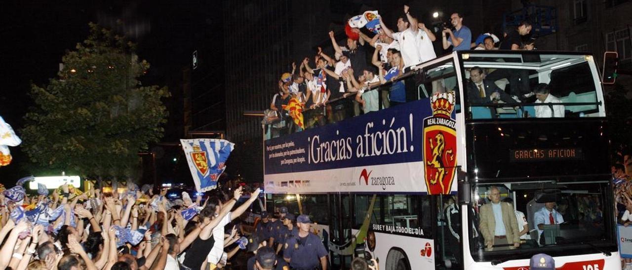 Celebración del último ascenso del Real Zaragoza en 2009 tras la victoria frente al Córdoba