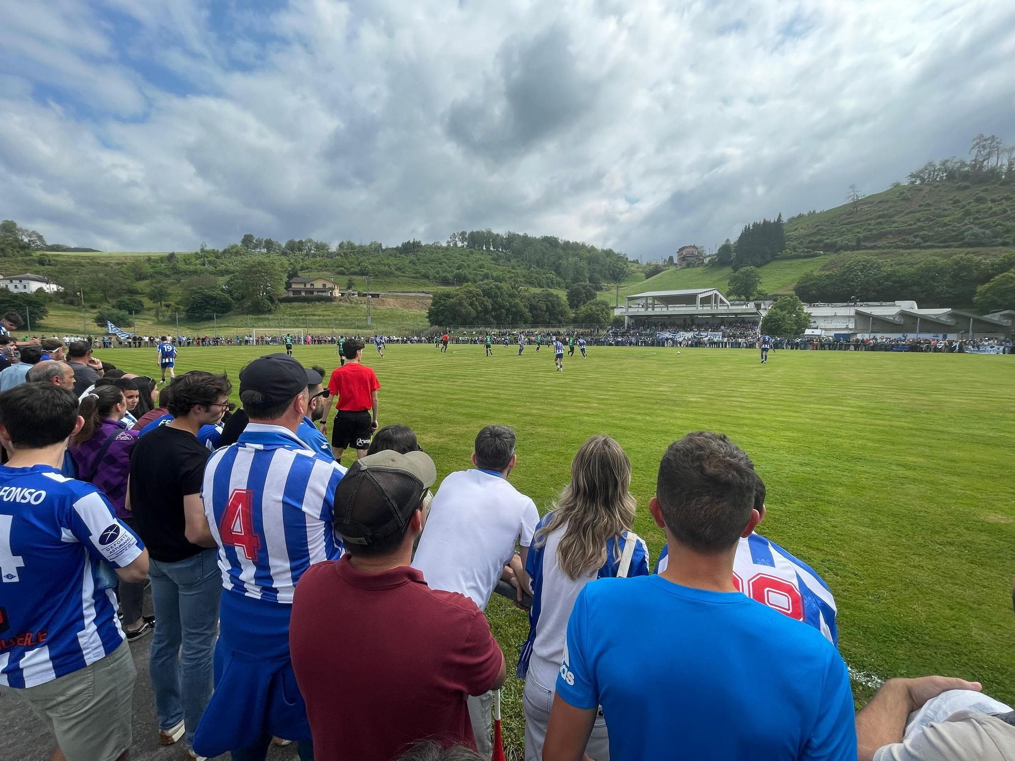 En imágenes: Así fue el duelo entre el Treviense y el Cornellana por un puesto en segunda