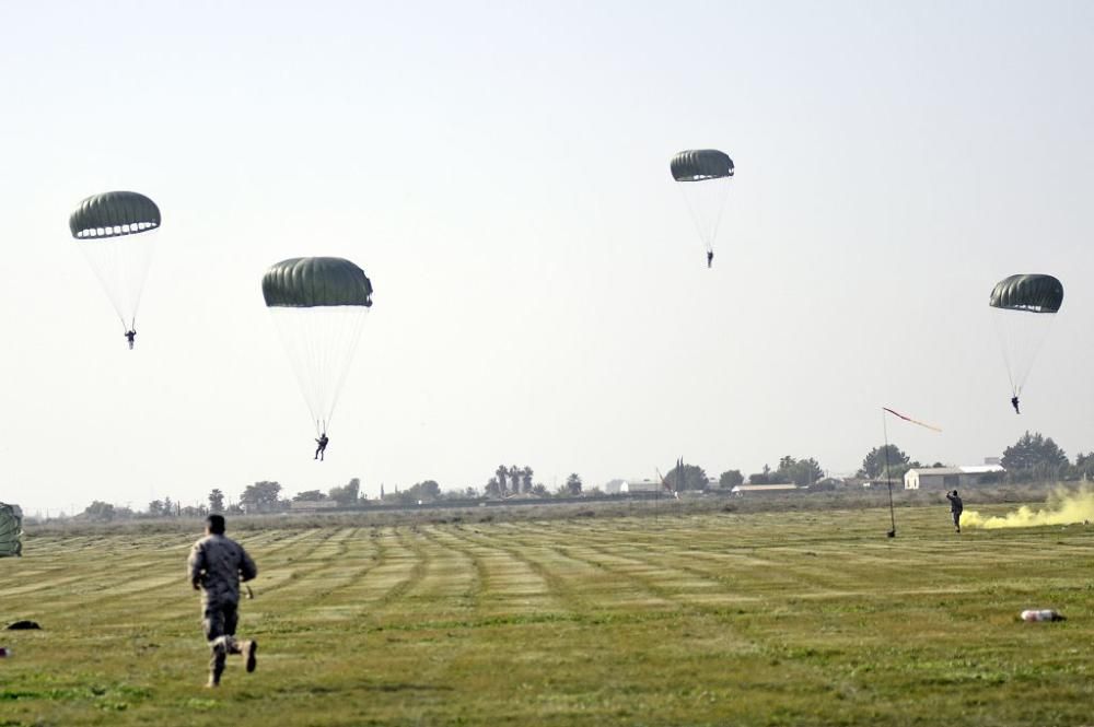 72º Aniversario del primer lanzamiento paracaidista de España en la Base Aérea de Alcantarilla