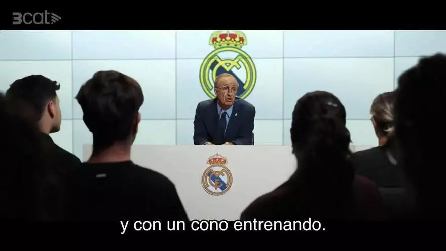 La última genialidad de Polonia: Florentino Pérez 'se viste' de Aitana