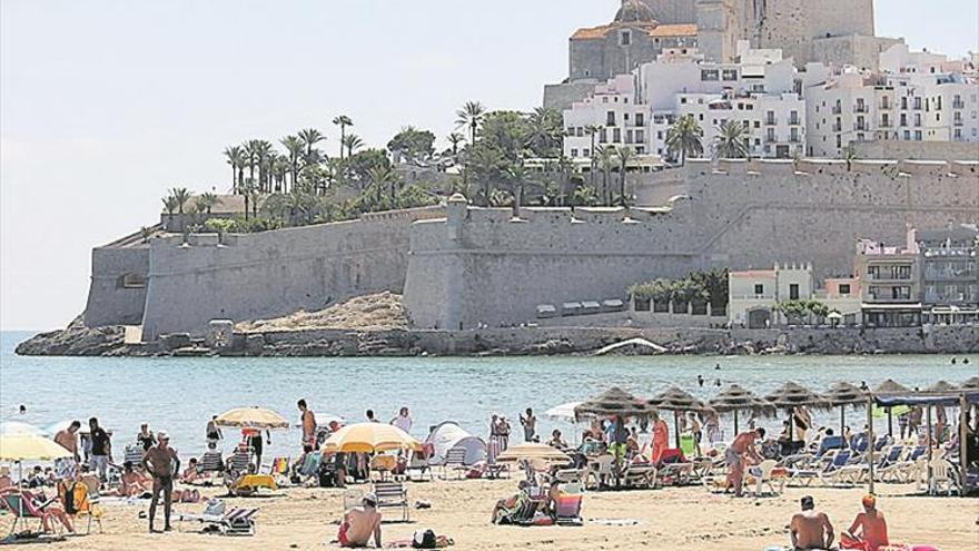 Exigen recursos a Diputación y Consell para abrir las playas