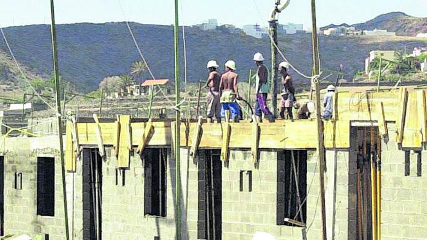 Construcción de viviendas protegidas en Gran Canaria.