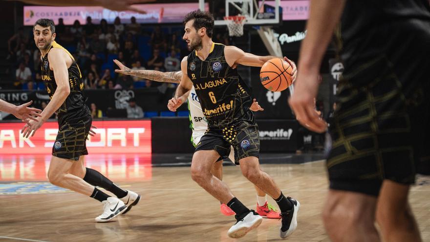 El CB Canarias cumple y mantiene el pleno, pero deberá esperar