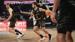 El CB Canarias cumple y mantiene el pleno, pero deberá esperar