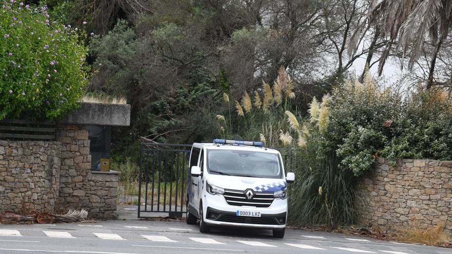 La Policía Local acude al Club Financiero para el desalojo de ocho ocupas