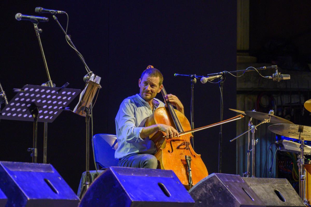 Matthieu Saglio Quartet e invitados