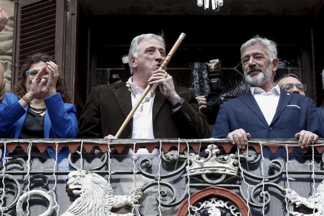 Las imágenes del Pleno del Ayuntamiento de Pamplona en el que Bildu se ha hecho con la alcaldía