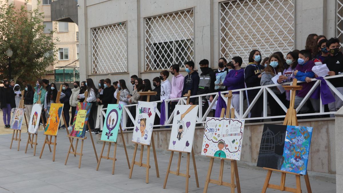 Los jóvenes de l&#039;Alcora se sumaron a las celebraciones.