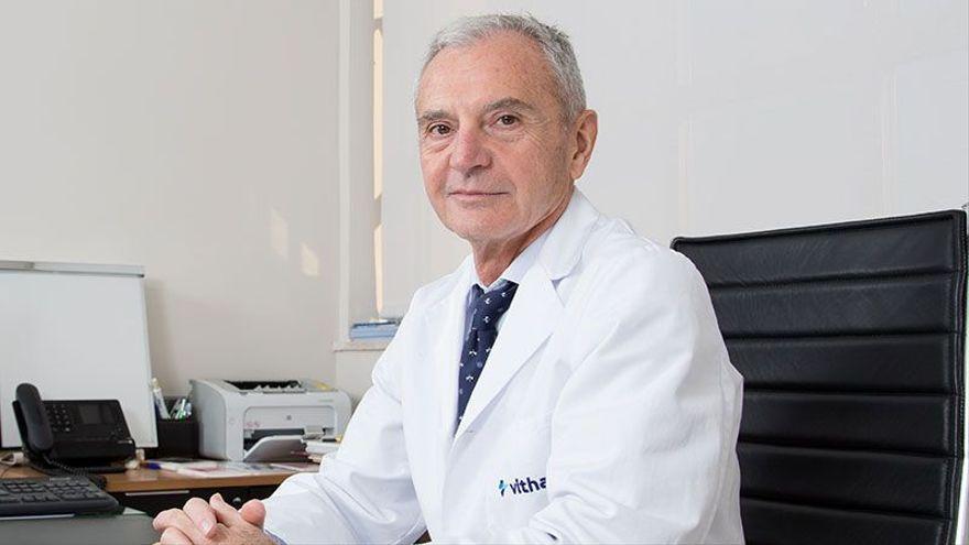 Dr. Bartolomé Lloret, urólogo del Hospital Vithas Medimar