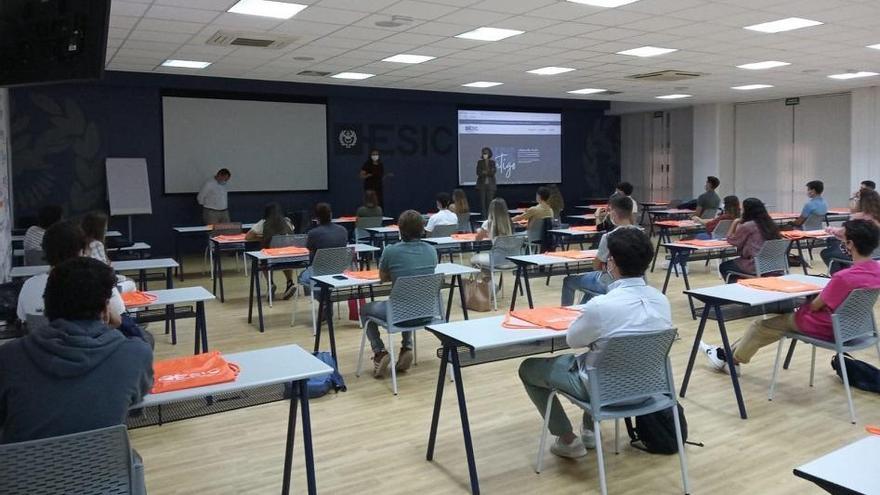 ESIC Sevilla comienza el curso con normalidad y un 95% de plazas cubiertas en el área universitaria