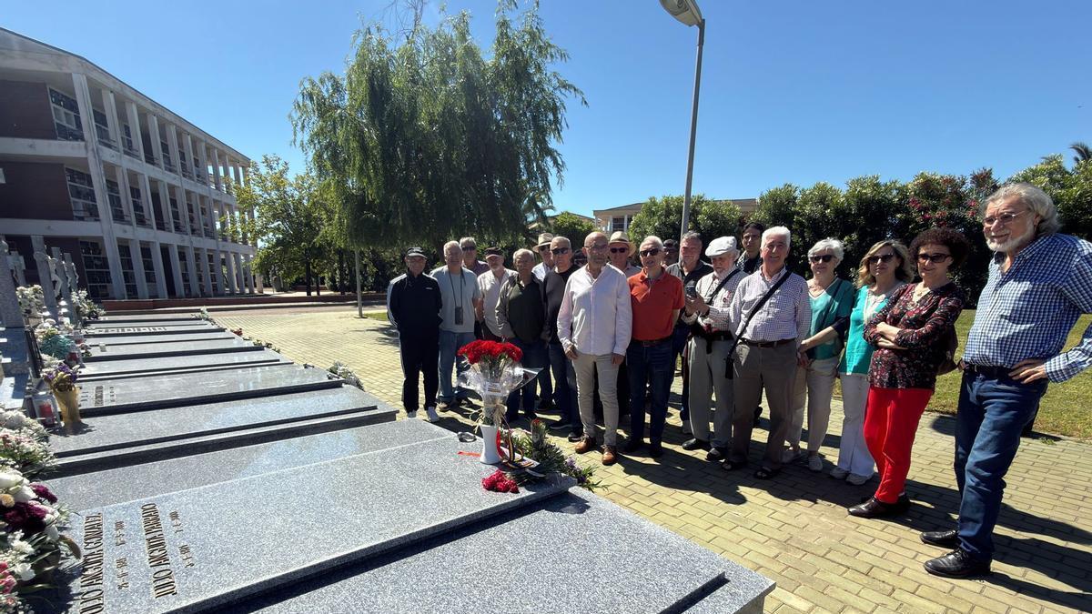 Homenaje a Julio Anguita.