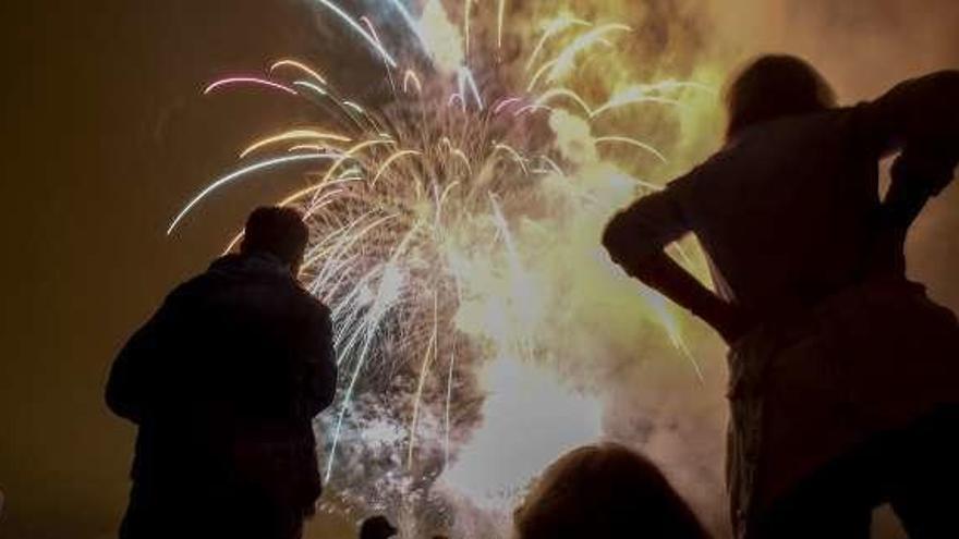 Un momento de los fuegos artificiales del año pasado.