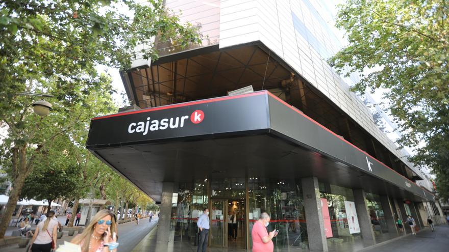 El beneficio de Cajasur crece un 53% hasta los 32 millones de euros