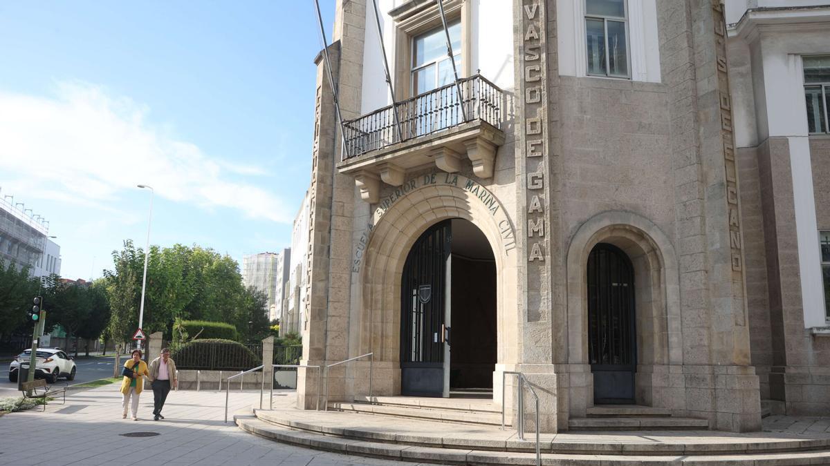 Fachada de la Escuela de Náutica en A Coruña