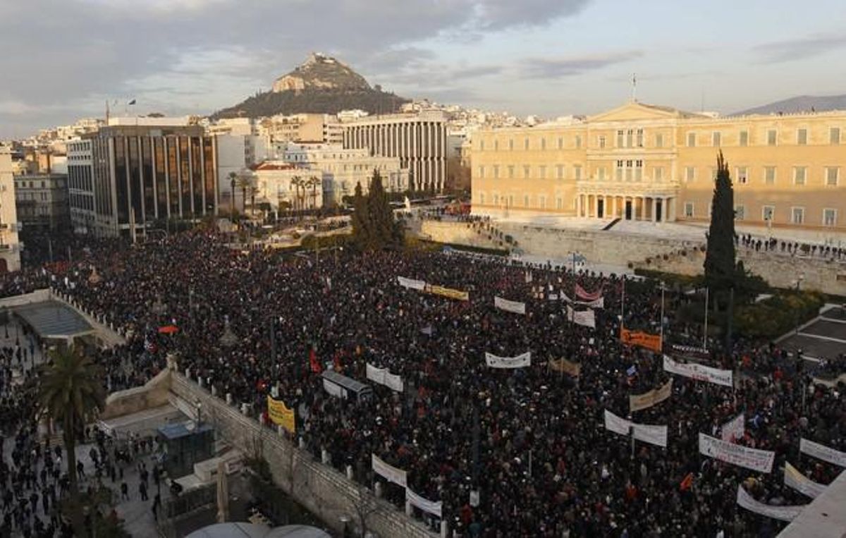 Uns 25.000 manifestants en la protesta davant el Parlament.