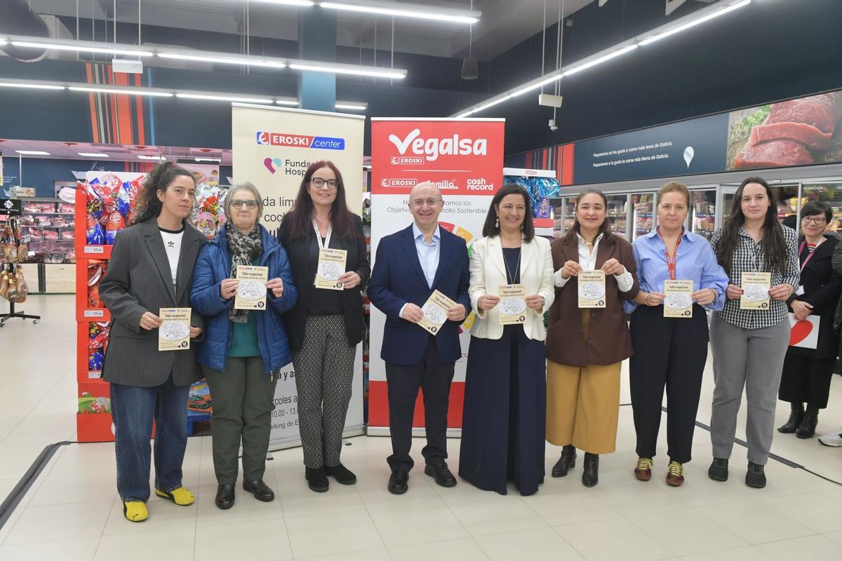 Eroski Betanzos inauguración zona de limpieza de coches