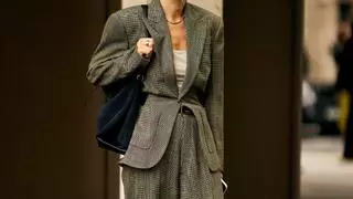 Hoy en Lefties: 5 conjuntos coordinados de tendencia otoño 2026 que te solucionarán tus mejores looks de oficina de entretiempo de octubre