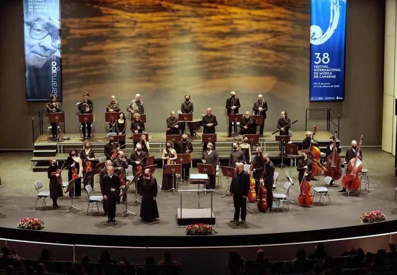 Jordi Saval y la Orquesta de las Naciones