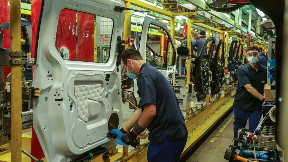 El Gobierno convoca la Mesa de la Automoción para el próximo lunes