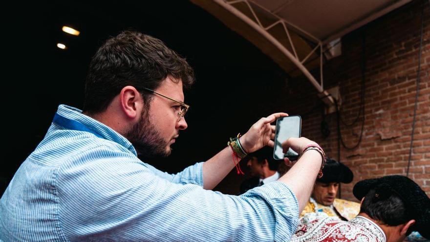 Fotogalería | El extremeño Samuel Mansilla, periodista de la plaza de toros de Las Ventas