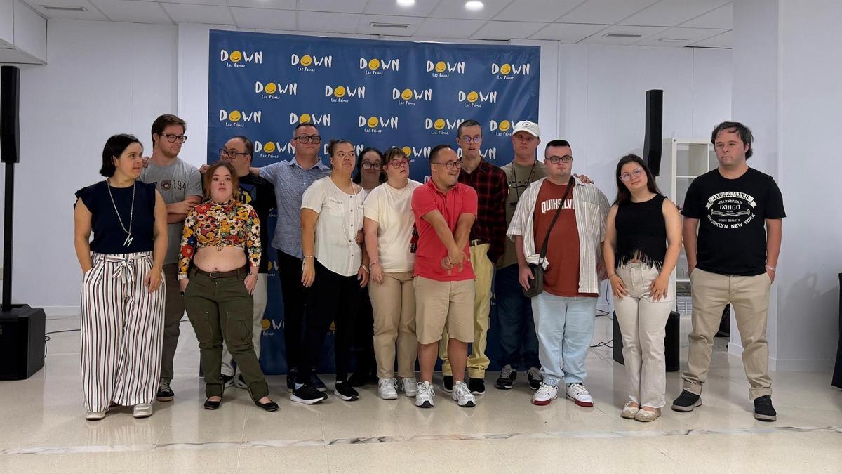 La Asociación Síndrome de Down de Las Palmas celebra la presentación de la exposición fotográfica 'Yo También Trabajo'.