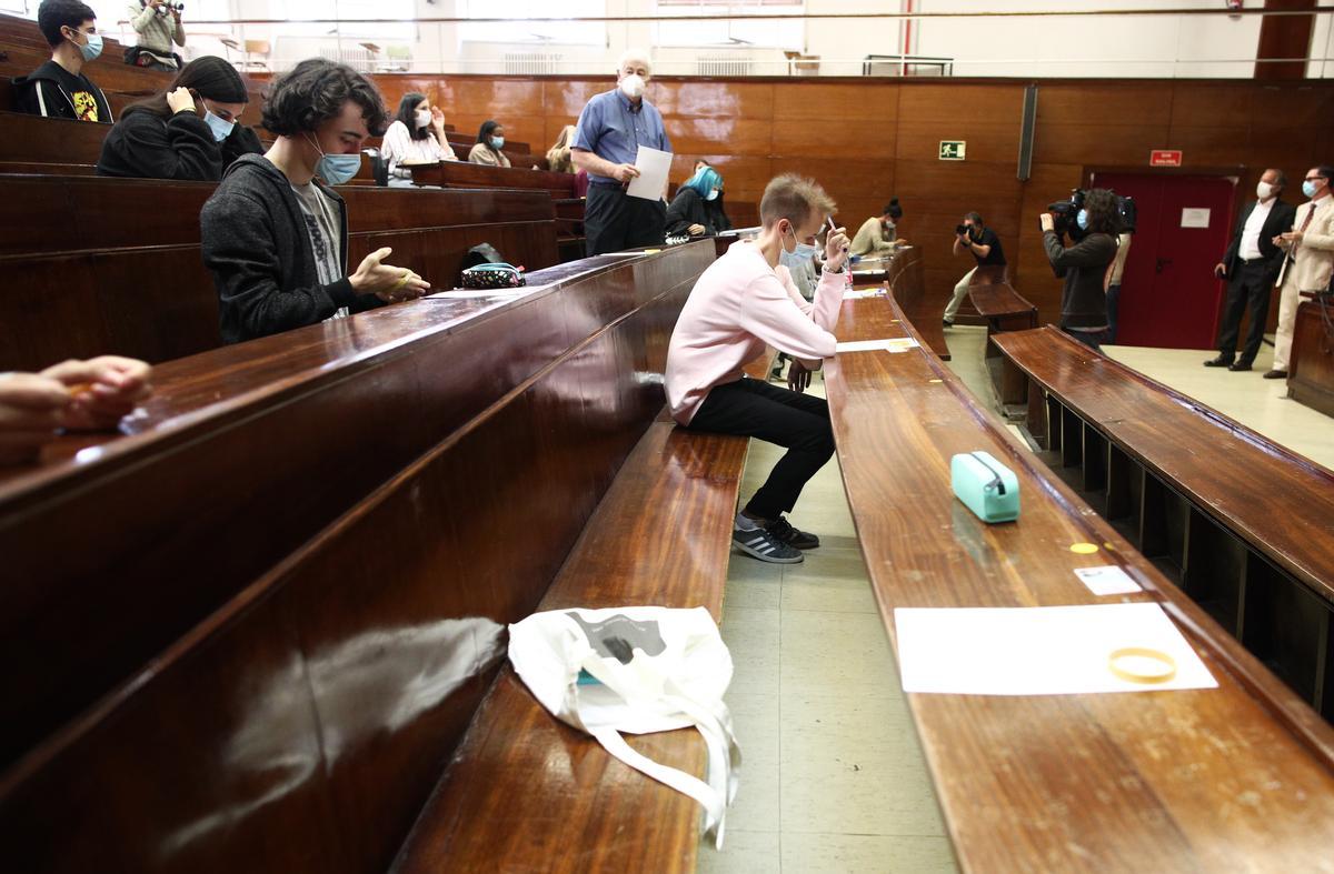 Un examen de selectividad en la Universidad Complutense de Madrid el 8 de septiembre de 2020.