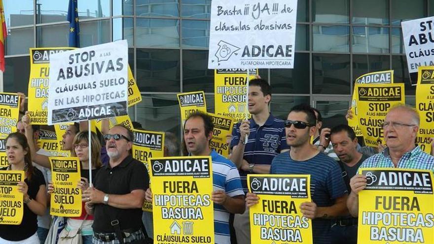 Acuerdo Gobierno y PSOE para las cláusulas suelo