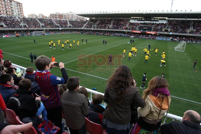 Puertas abiertas en el entrenamiento del Barça en el Miniestadi