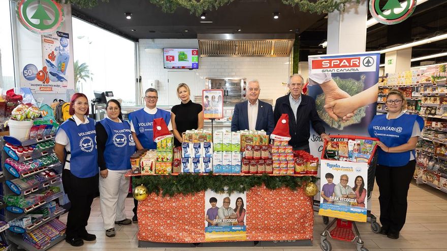 Las tiendas Spar en Gran Canaria recogen donaciones de productos para la Gran Recogida del Banco de Alimentos