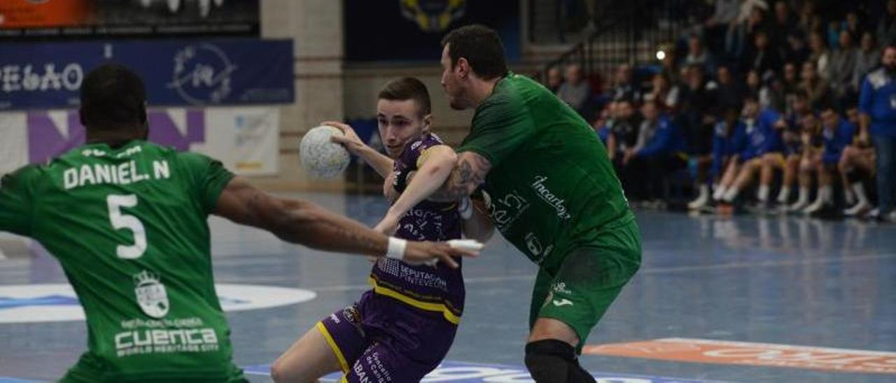 FRIGORÍFICOS DEL MORRAZO BALONMANO LIGA ASOBAL PLENITUDE: Manu Pérez, con  los Hispanos Juveniles