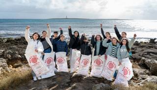 ‘Kilómetros de plástico por Iris’ para la concienciación de los jóvenes de Ibiza y Formentera