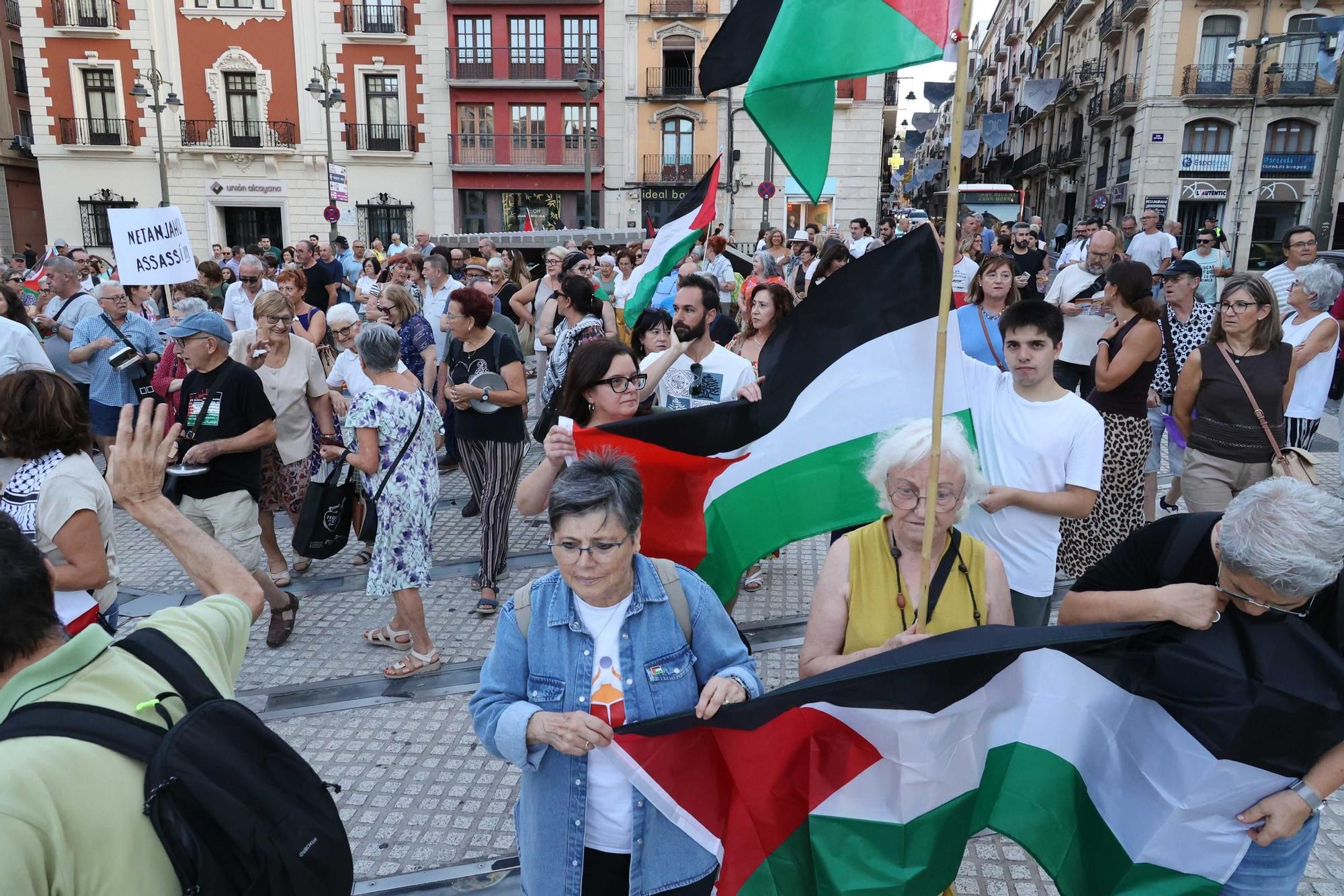 Concentración en Alcoy contra el genocidio en Gaza