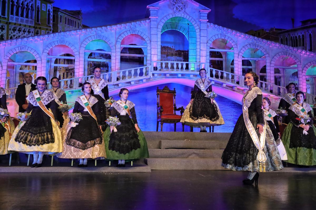 Presentación de la gaiata 8 en el Palau de la Festa de Castelló
