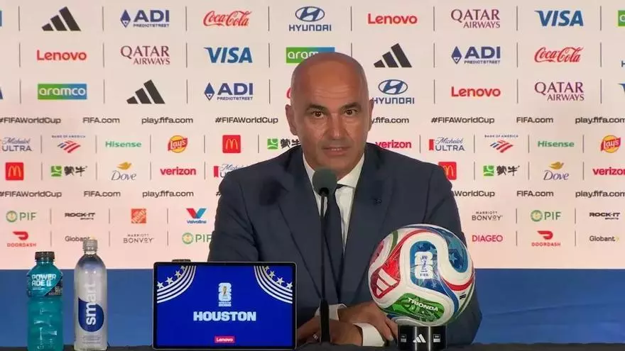 Roberto Martínez defiende a Cristiano: “Cuando necesitas goles, tiene que estar en el campo”