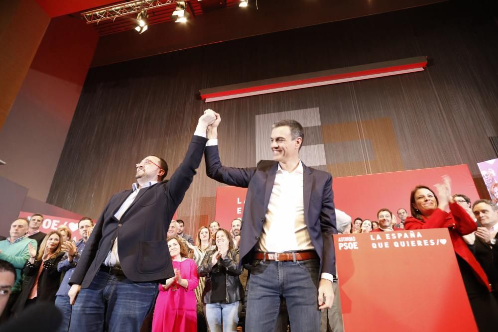 Mitín de Pedro Sánchez en Gijón