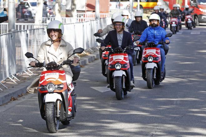 Girona estrena un servei de moto elèctrica de lloguer per minut