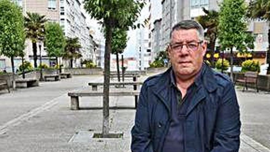 Ramiro Otero en la plaza de A Concordia.