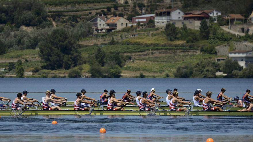 Una de las pruebas disputadas durante la jornada del sábado en el parque náutico de Castrelo. |  // BRAIS LORENZO