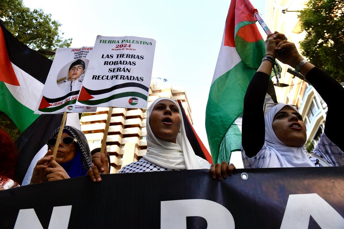 La manifestación de Murcia a favor de Gaza, en imágenes