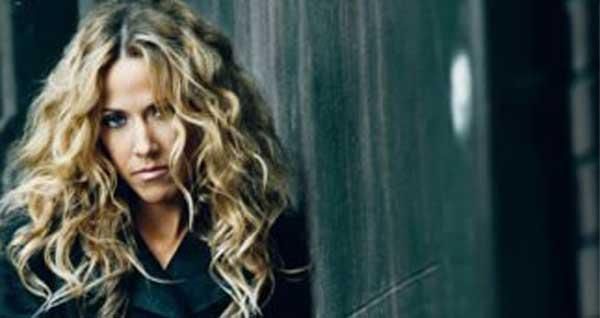 Sheryl Crow tiene su último disco “Detours”
