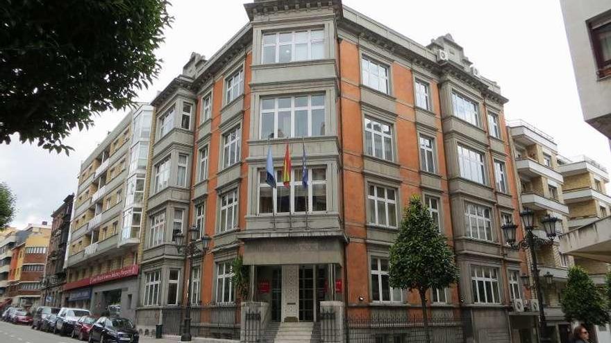 La sede de la Cámara de Comercio de Oviedo.