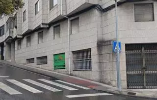 La falta de vivienda lleva a convertir un bajo de Moaña en tres casas