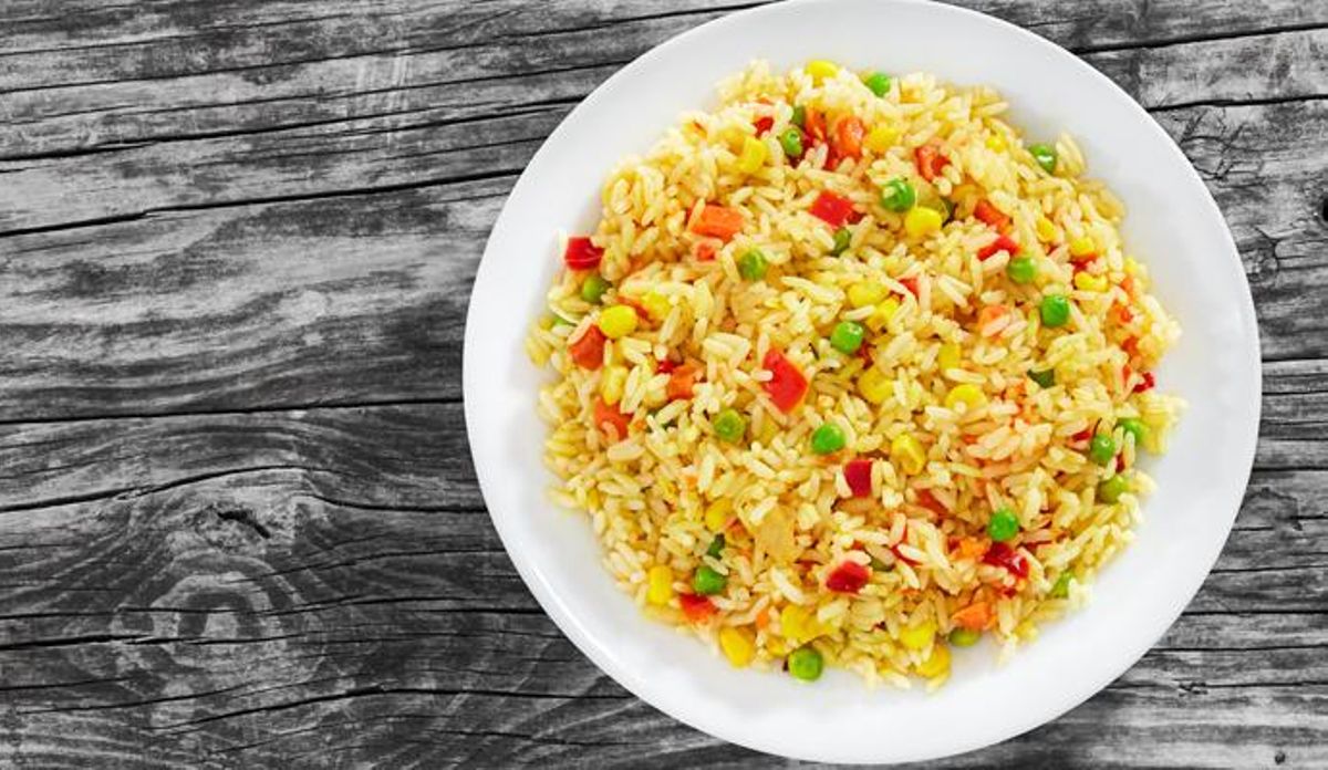 Los alimentos que no debes calentar en el microondas
