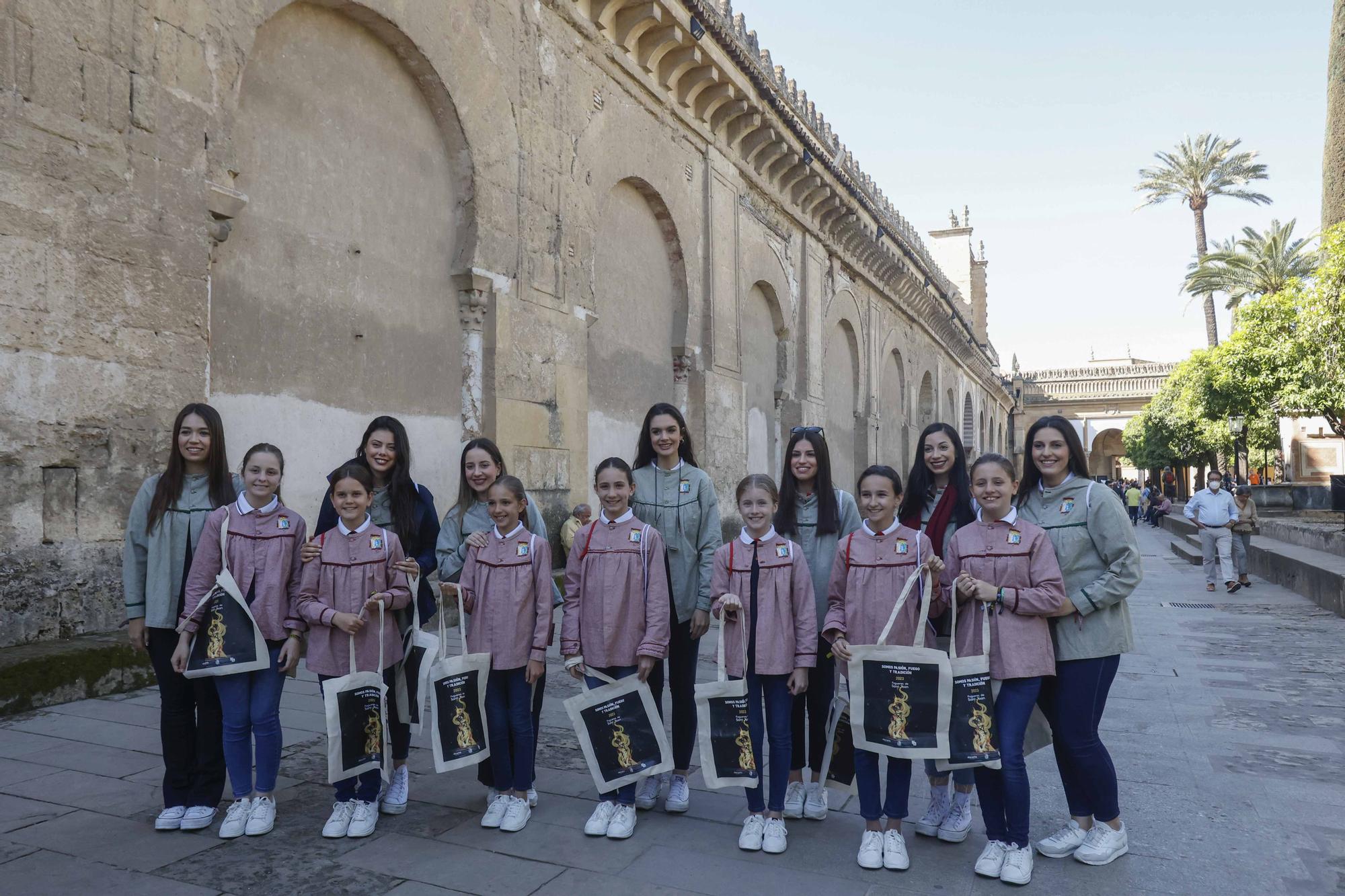 Visita a la Mezquita de las bellezas de las Hogueras de Sant Joan