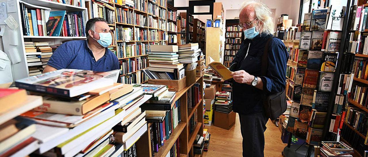 La Librería Cinania se dedica en exclusiva a los libros de segunda mano desde 2014.