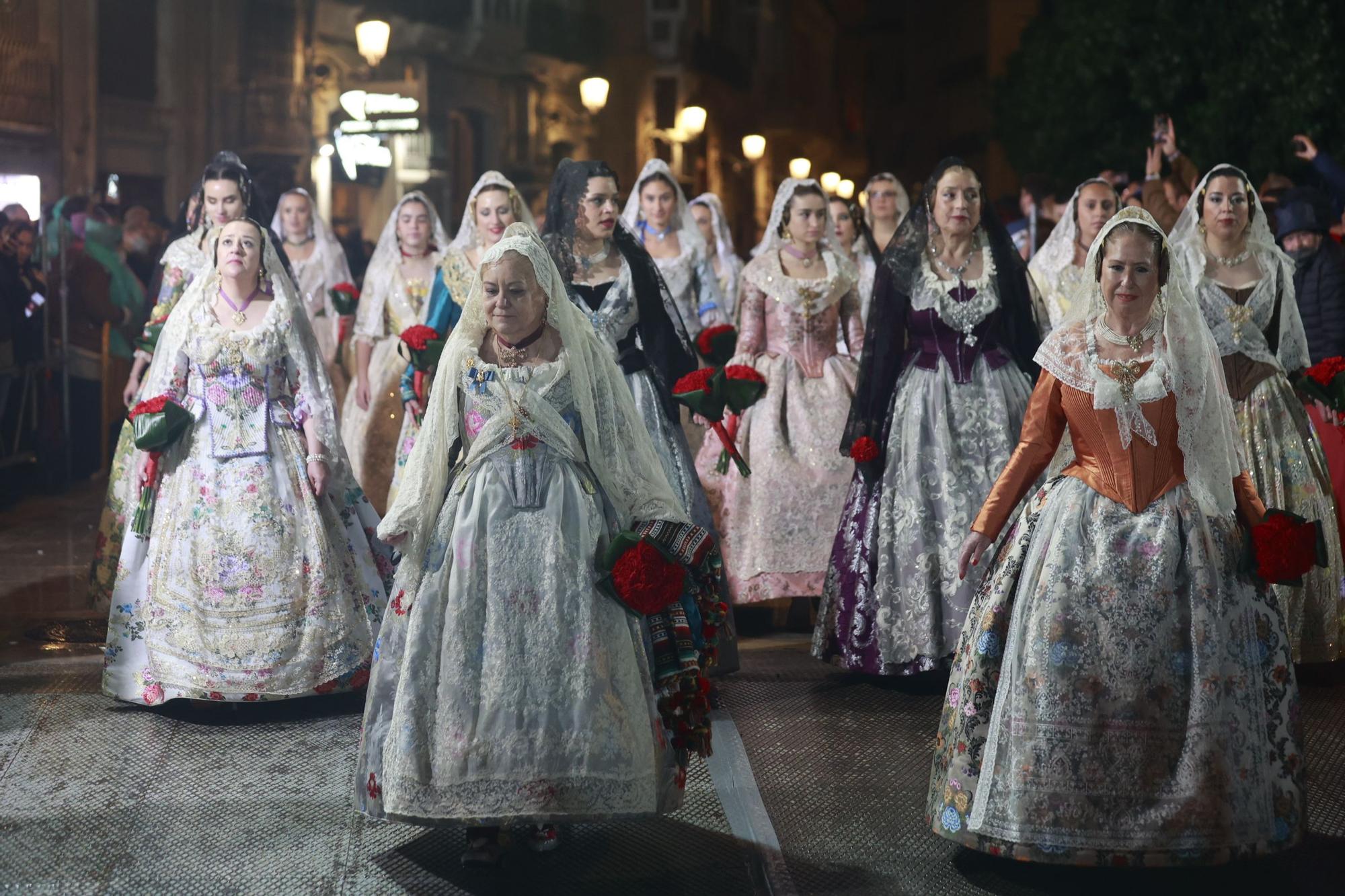 Búscate en la Ofrenda por la calle Quart (entre 22.00 y 23.00 horas)