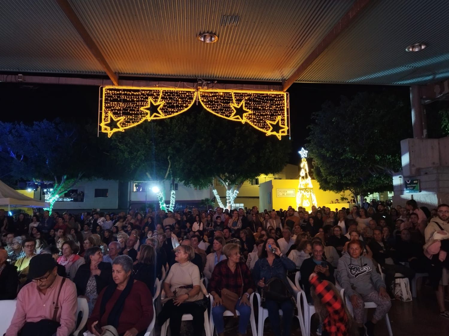 Agüimes enciende sus luces de Navidad