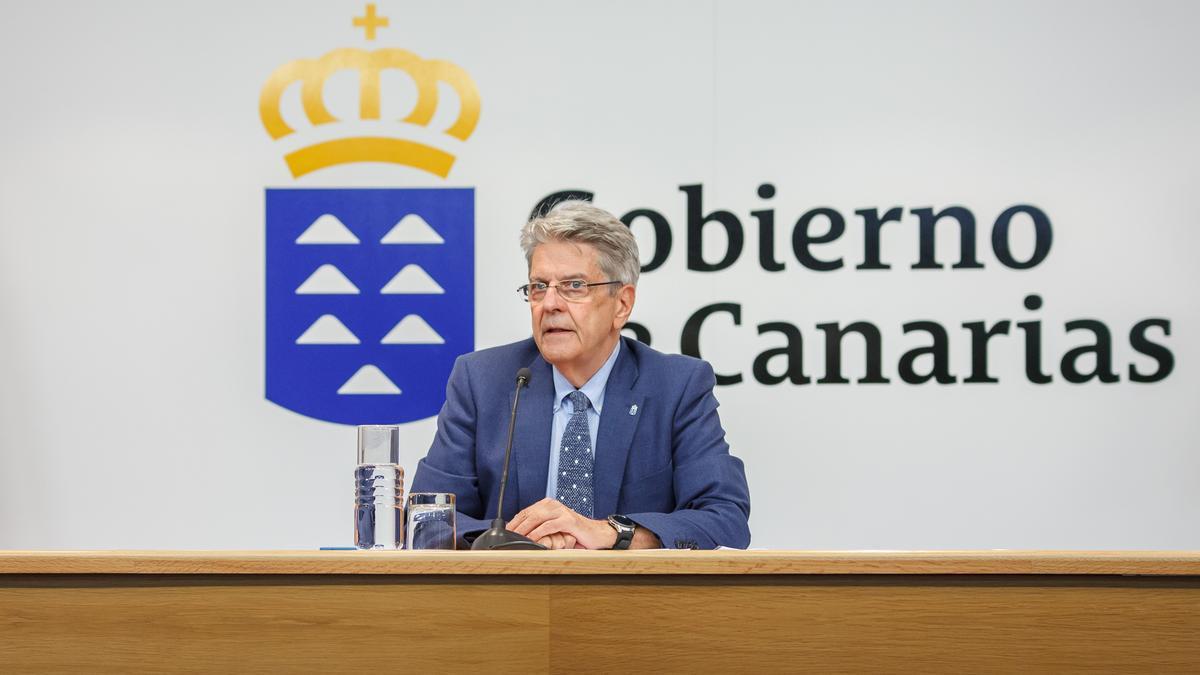 Julio Pérez, durante la rueda de prensa posterior al Consejo de Gobierno